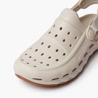 Dogtooth Clog